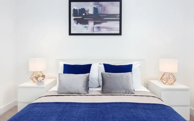 Luxurious Liberty Serviced Apartment