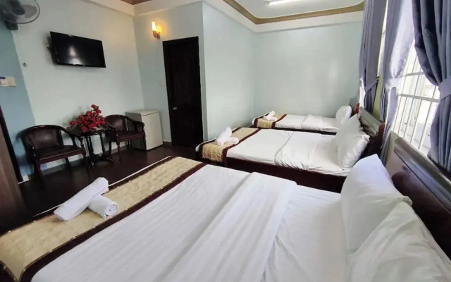 The Cloud Hotel