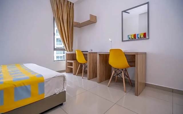 OYO HOME 90183 D' Summit Residence 2bhk YML 0824