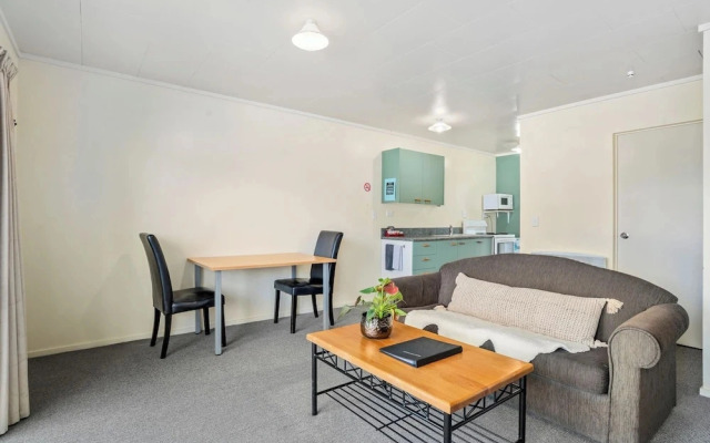 Ride Base Wanaka Apartments