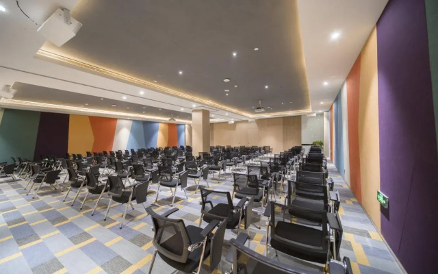 Holiday Inn Express Jiujiang Bali Lake