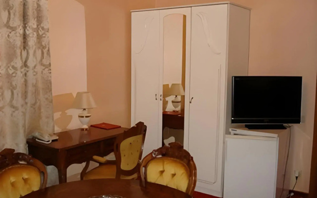 Нелли АпартОтель
