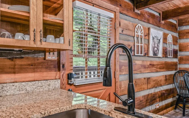 Hidden Acres Lodge 3 Bedroom Cabin