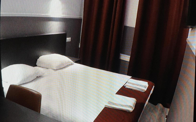 Hotel Manofa