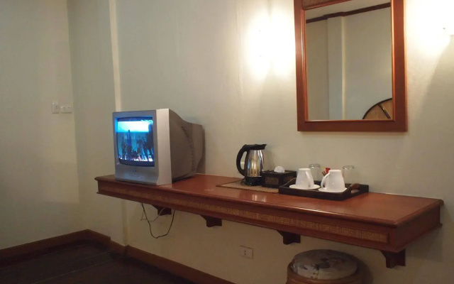 RoongRuang Hotel
