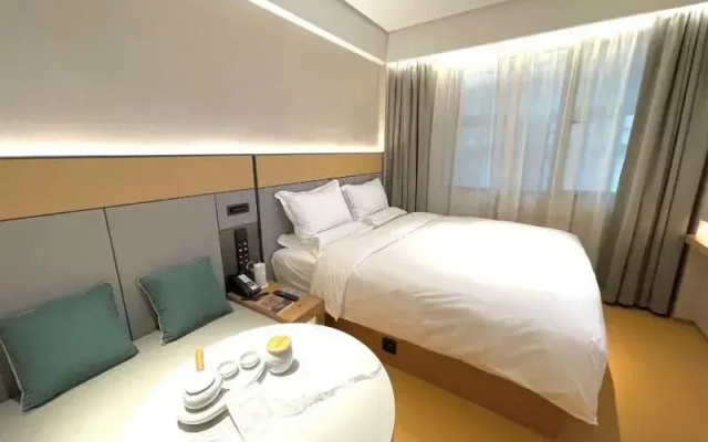 Ji Hotel Shanghai Lujiazui Zhangyang Road