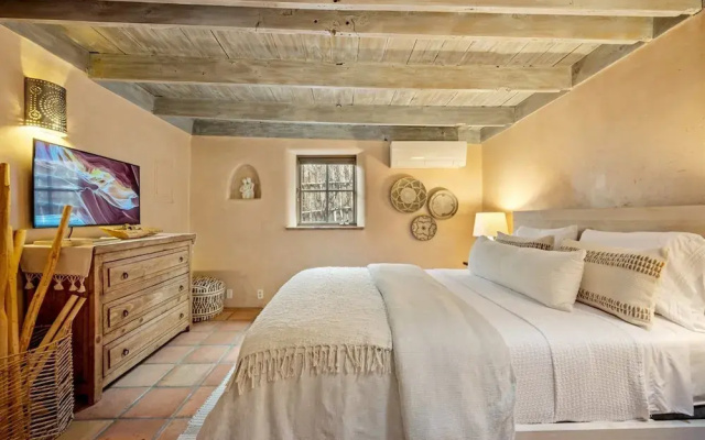 2bd Casa Divina