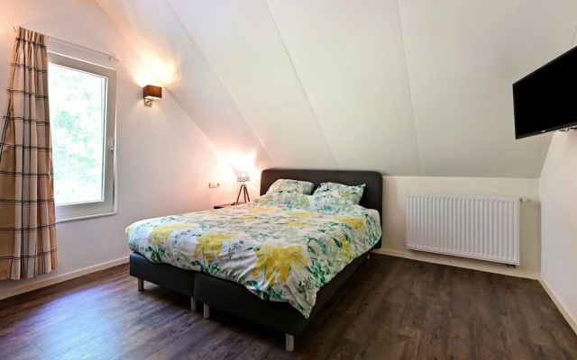 Chalet in Reutum With Sauna and Nature