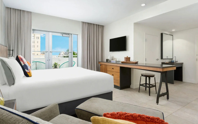 Kenmore Village Hotel, South Beach