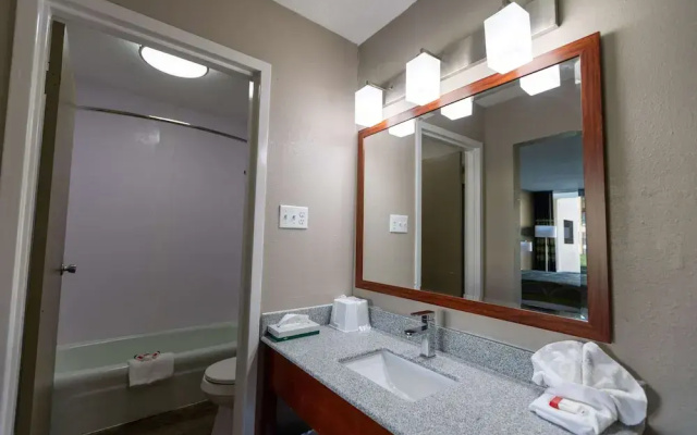 Serena Inn Goldsboro