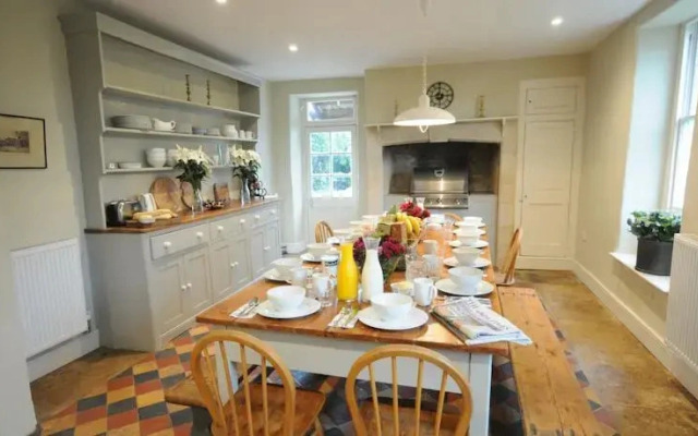 South Hill House