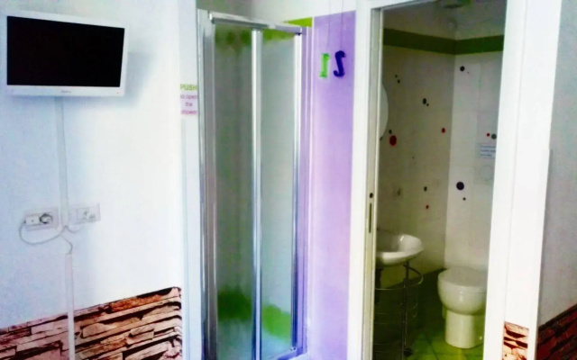 Bed  Breakfast Termini Gold