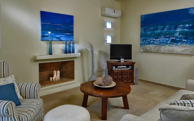 Villa Ouranos our Dream in Blue and Cream With Seaview and Pool