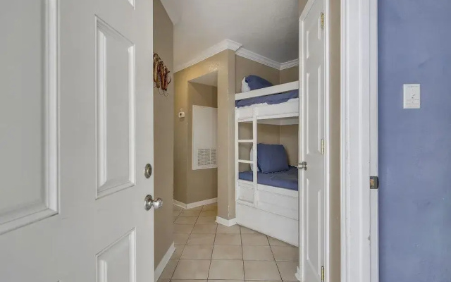 Seascape 2105 - 1 Br Condo