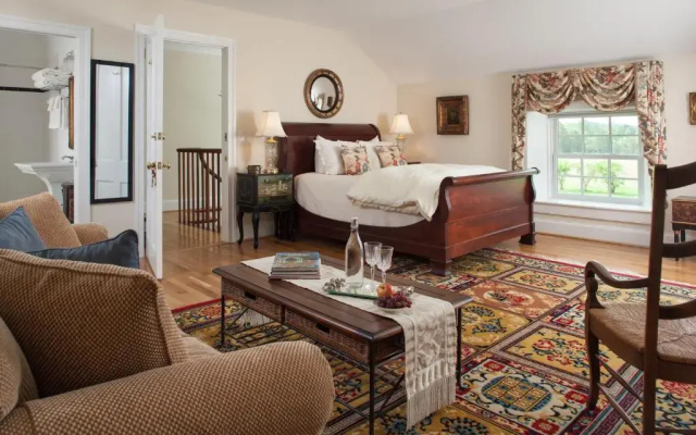 Inn at Warner Hall