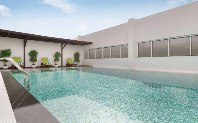 Отель Wyndham Garden Muscat Al Khuwair