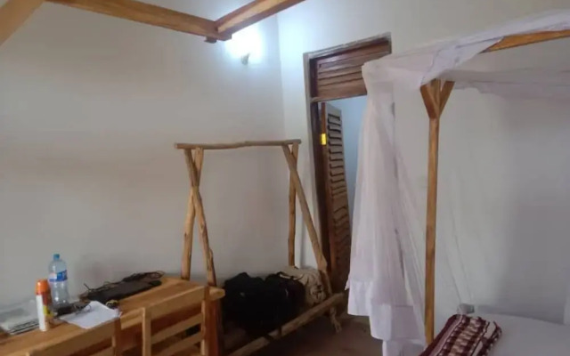 Real African Life Safaris and Camps