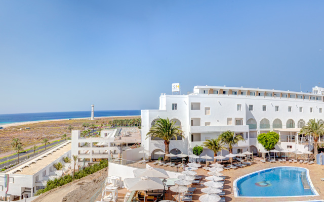 Отель SBH Maxorata Resort - All inclusive вид на фасад