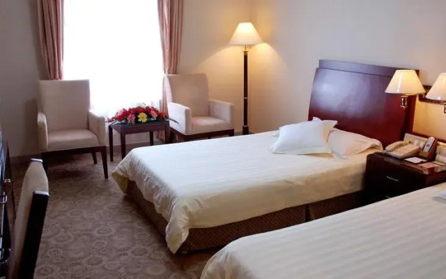 Chalon International Hotel