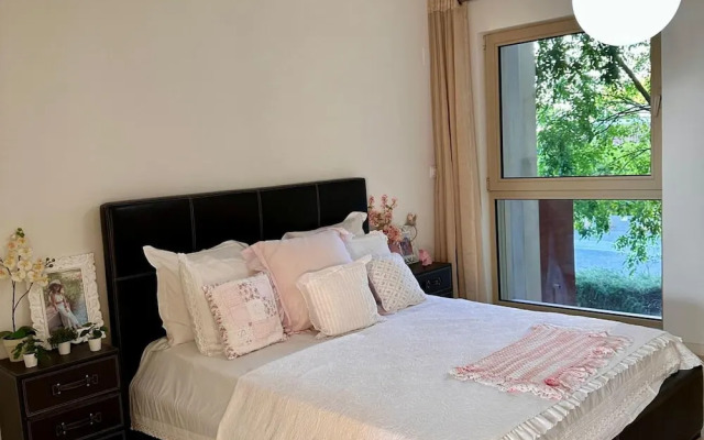 Tr ia Amazing Seaview Apartment