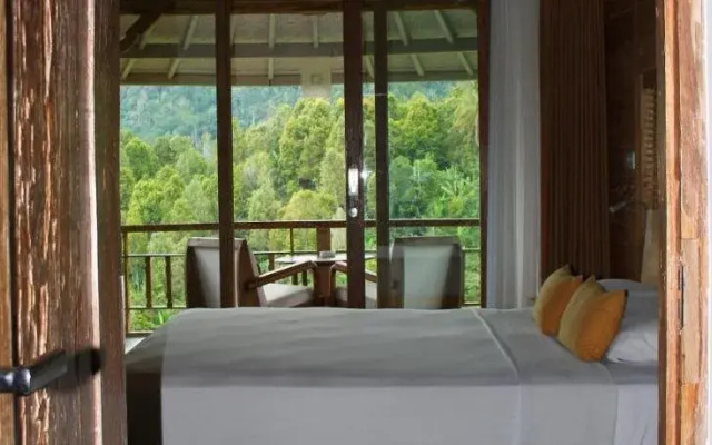 Melanting Cottages