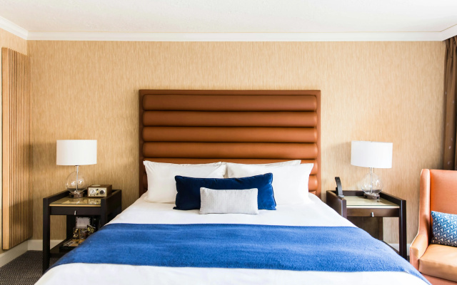 Dossier Hotel