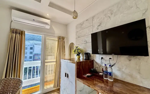 Check Inn Homes - Rishikesh