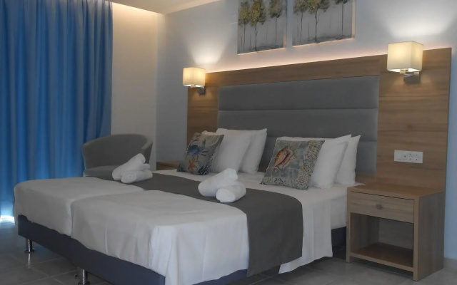 Aristo Apartments
