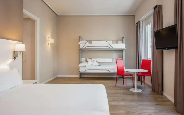 Hotel Madrid Gran Via 25, Affiliated by Meliá