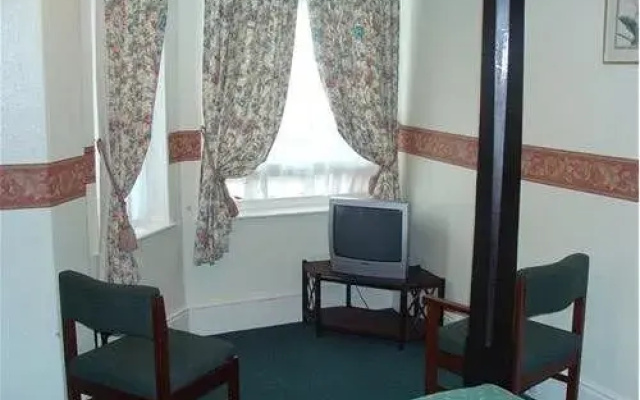 Belmont Hotel