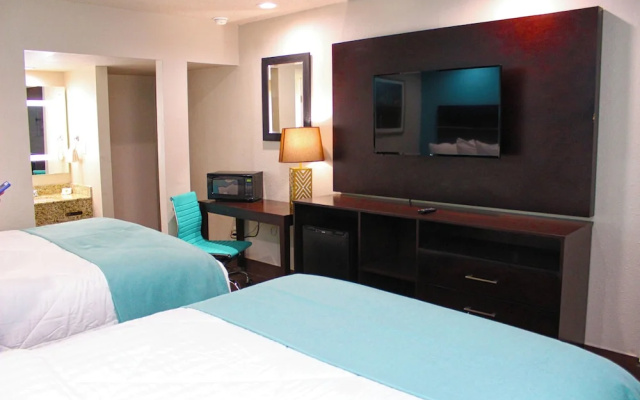 Отель Spanish Trail Inn