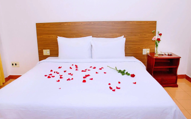 Aurora Nha Trang Hotel