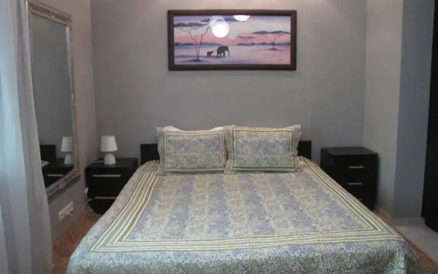 Business Hotel