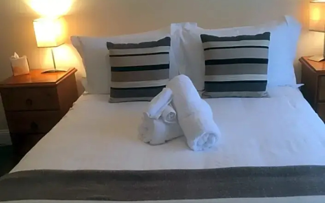 House on the Hill Bed & Breakfast