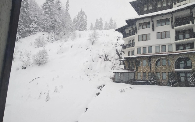 Snow Dreams 1 Grand Monastery