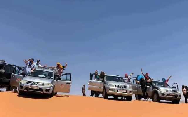 Overnight Camp Merzouga & Camel Tours