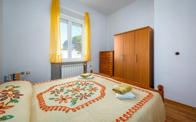 Awesome Home in Umag With Wifi and 3 Bedrooms