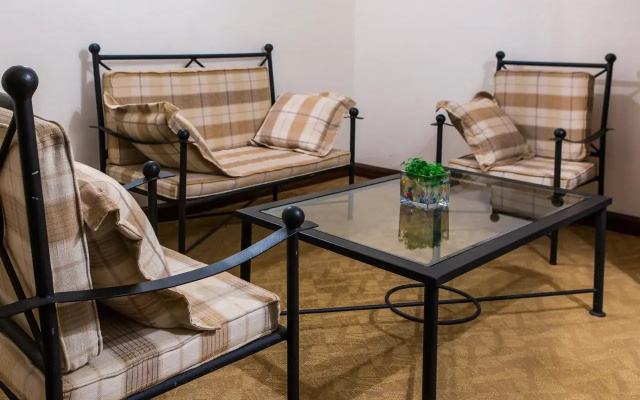 Sunlodge Hotel