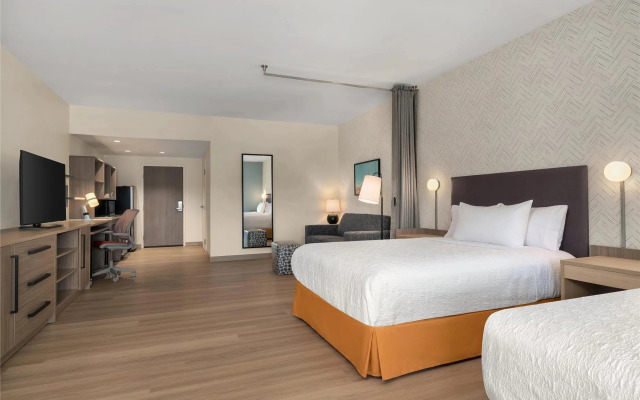 Home2 Suites by Hilton Hazleton