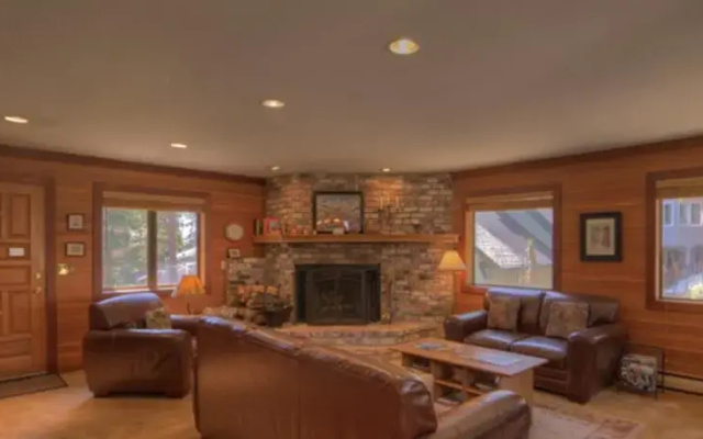 RedAwning Modern Incline Village Home