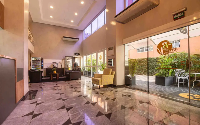 Bela Vista Hotel & Flat