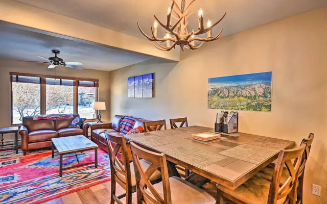 7984: Pet-friendly Townhome w/ Grill!