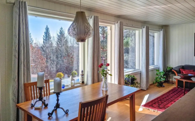 Beautiful Home in Saltrød With Wifi and 4 Bedrooms