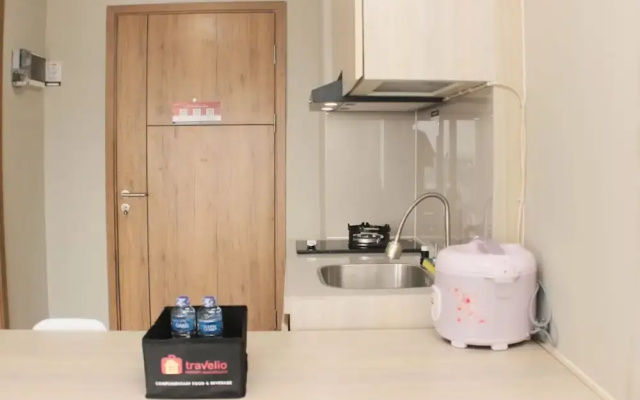 Cozy Studio at LRT City Jatibening Apartment