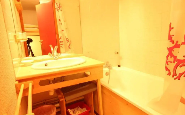 Appartement Landry-Vallandry, 1 pièce, 4 personnes - FR-1-411-285