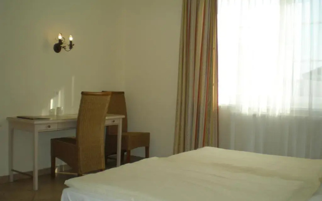 Haydn Hotel