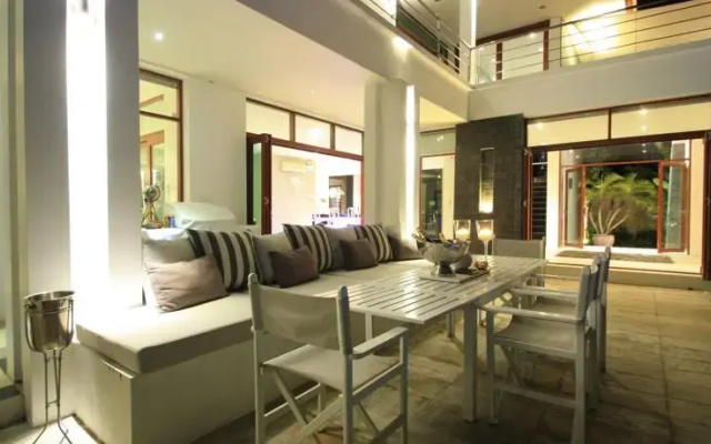 Phu Montra Luxury Sea View Mansion