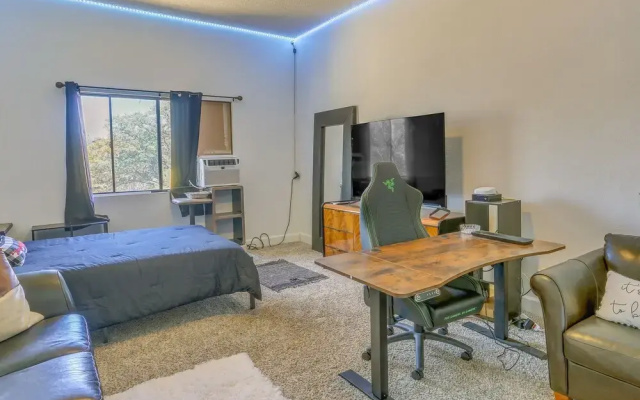 Pet-friendly Coarsegold Vacation Rental w/ Deck!