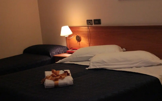 Lion's Hotel