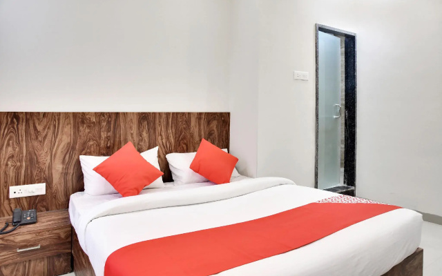 OYO 40146 Hotel Continental